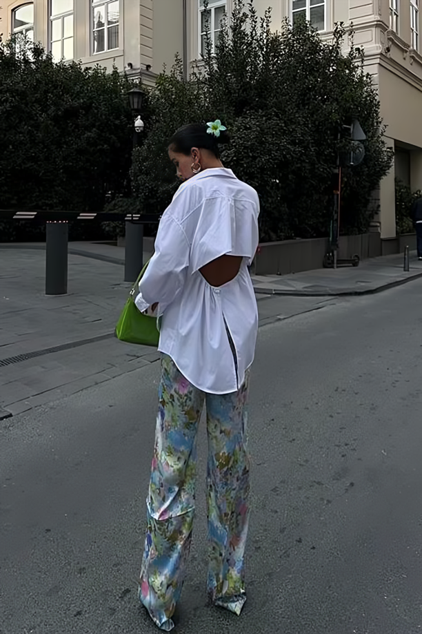 White shirt Revea - Image 4